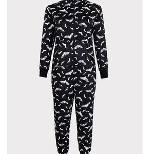 Torrid BLACK & WHITE BAT PRINT FLEECE SLEEP ONESIE